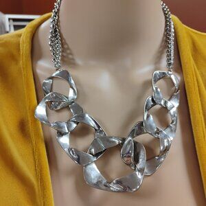 Silver Tone Sculptural Statement Necklace | Twisted Metal Link Design